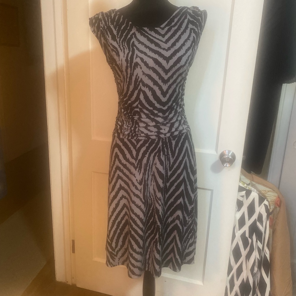 Enfocus Studio Black and Gray Zebra Midi Dress